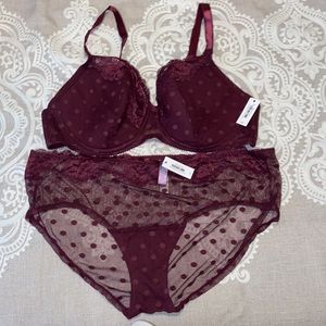 Adore Me Bra & Panty Set 42D/2X
